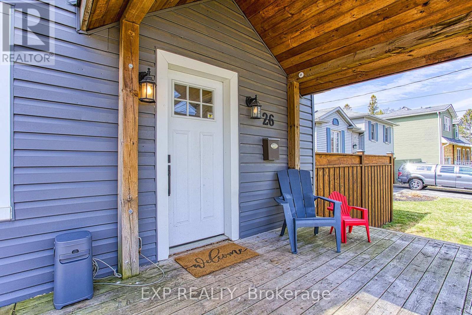 26 Clara Crescent, Brantford, Ontario  N3S 7C7 - Photo 3 - X12946362