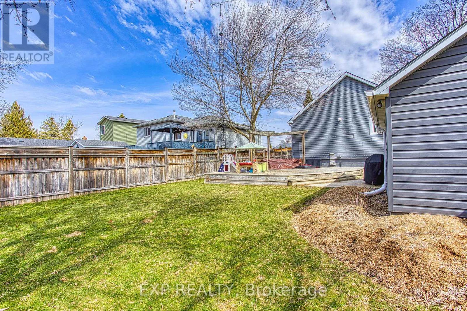 26 Clara Crescent, Brantford, Ontario  N3S 7C7 - Photo 34 - X12946362