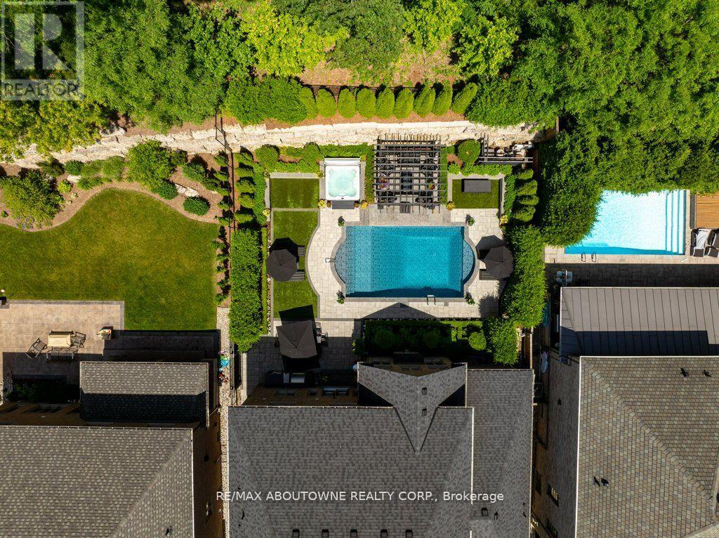 47 Legacy Lane, Hamilton, Ontario  L9G 0G2 - Photo 48 - X12946426