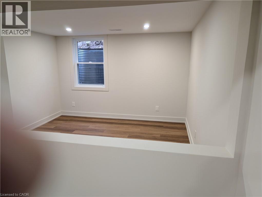 10 Weaver Street Unit# Lower, Cambridge, Ontario  N3C 1V8 - Photo 4 - 40816945