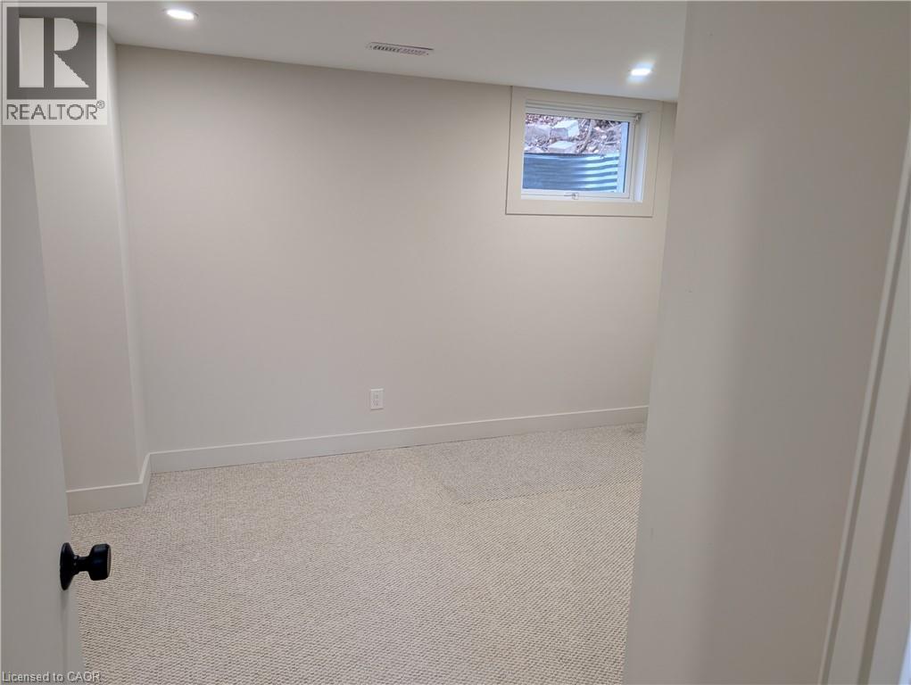 10 Weaver Street Unit# Lower, Cambridge, Ontario  N3C 1V8 - Photo 8 - 40816945