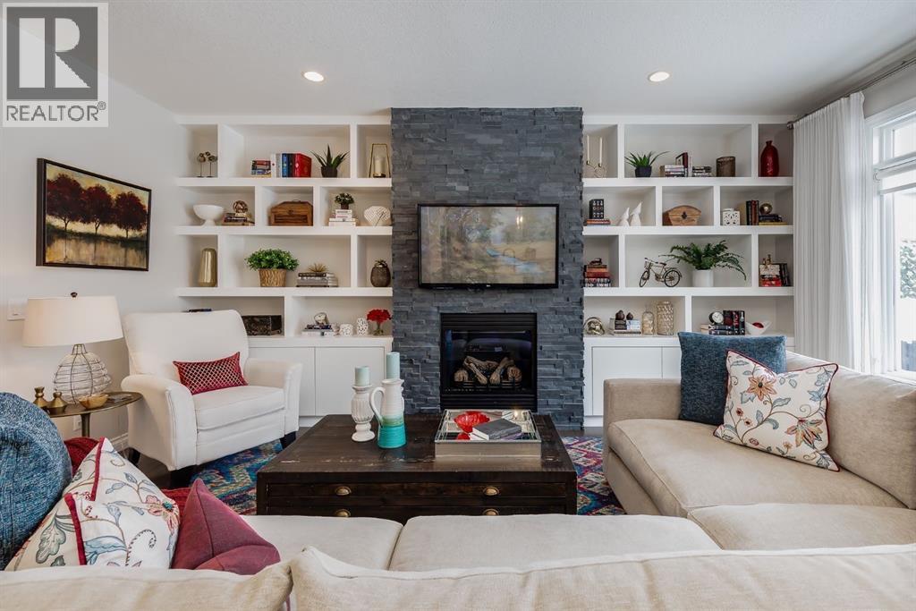 1722 Baywater View Sw, Airdrie, Alberta  T4B 0B3 - Photo 5 - A2289215