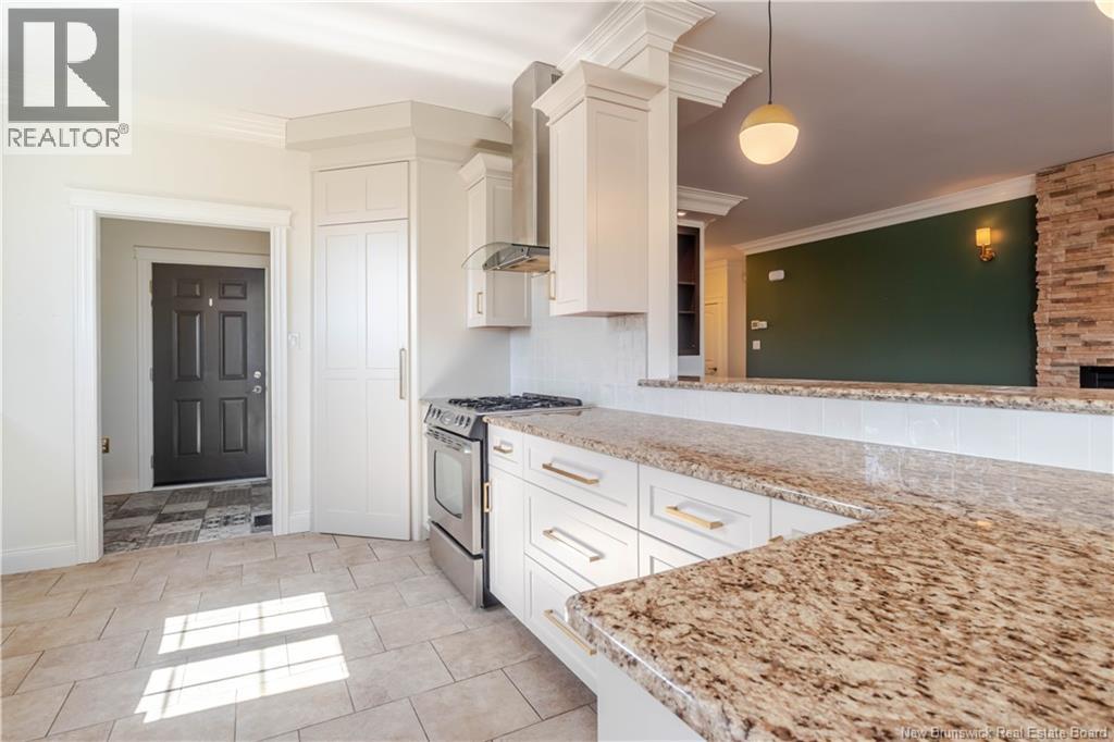 686 Hillcrest Drive, Fredericton, New Brunswick  E3A 5L9 - Photo 18 - NB136080