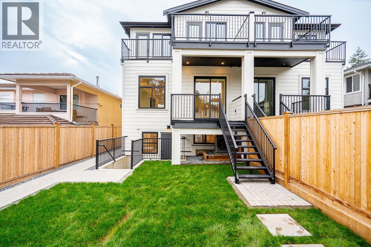 128 N Grosvenor Avenue, Burnaby, British Columbia  V5B 1J2 - Photo 34 - R3105869