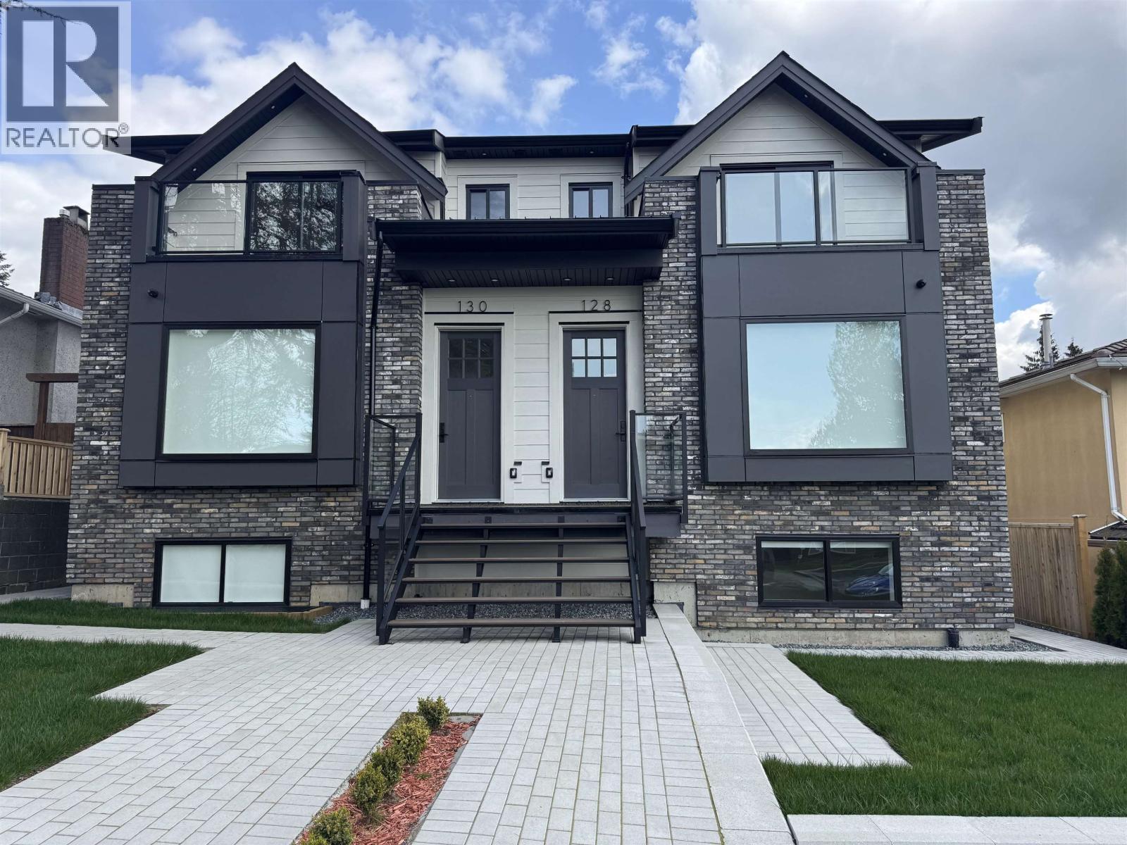 128 N GROSVENOR AVENUE, Burnaby, British Columbia