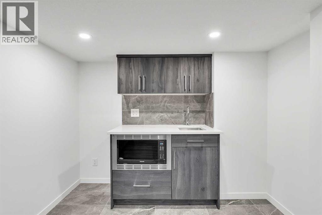 52 Edith Gate Nw, Calgary, Alberta  T3A 1Z2 - Photo 37 - A2295677