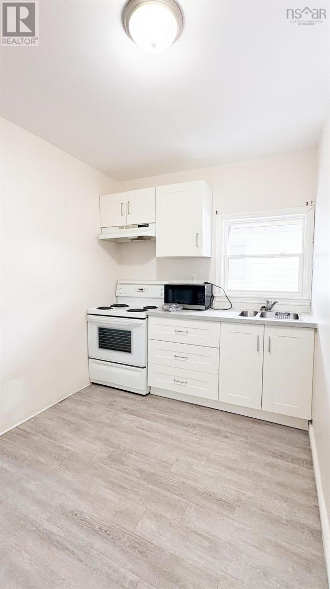 9 Burchell Street, Sydney Mines, Nova Scotia  B1V 2P9 - Photo 8 - 202605952