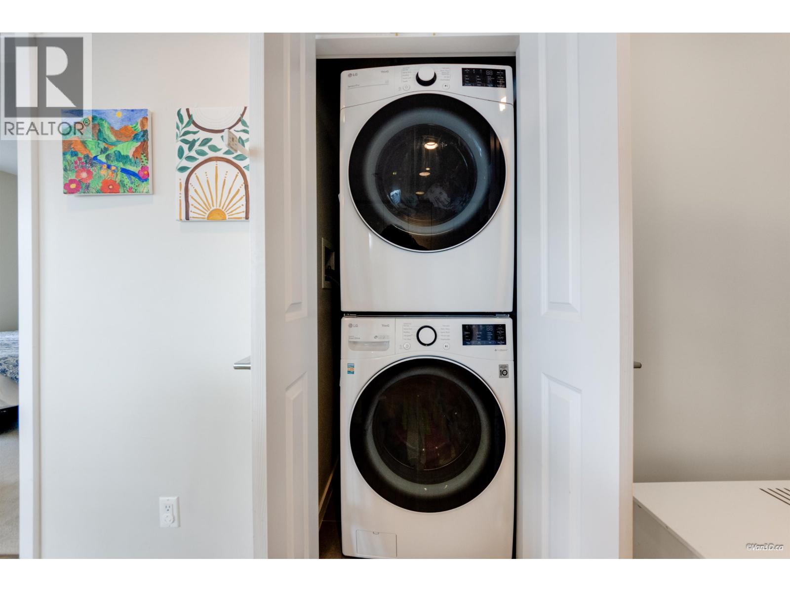 2806 3102 Windsor Gate, Coquitlam, British Columbia  V3B 0J3 - Photo 23 - R3105003