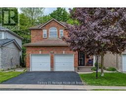 18 POTTERS WAY, Woodstock, Ontario