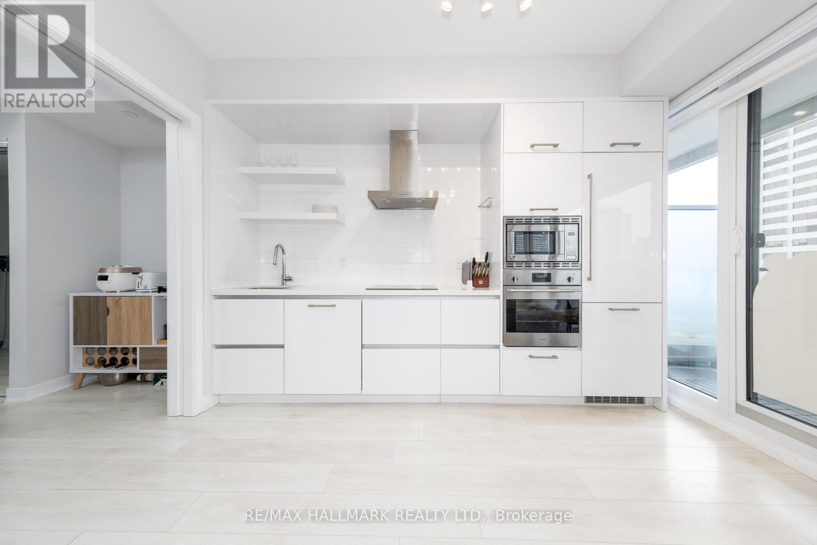 2211 - 2221 Yonge Street, Toronto, Ontario  M4S 0B8 - Photo 10 - C12910754