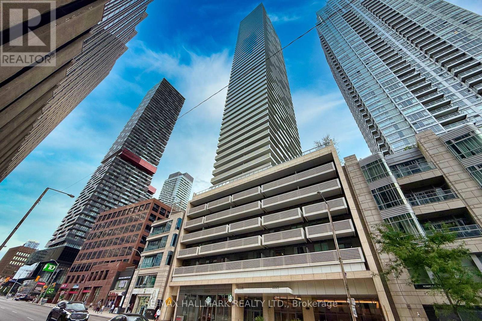 2211 - 2221 Yonge Street, Toronto, Ontario  M4S 0B8 - Photo 2 - C12910754