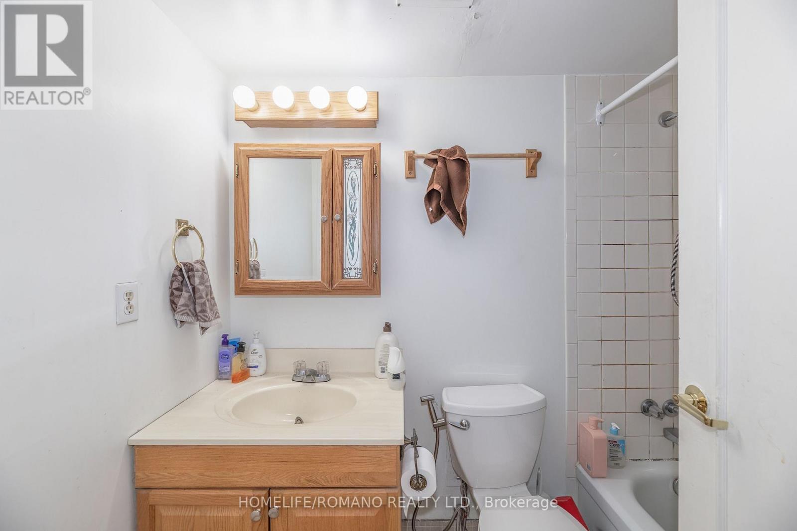 702 - 100 Antibes Drive, Toronto, Ontario  M2R 3N1 - Photo 22 - C12945636