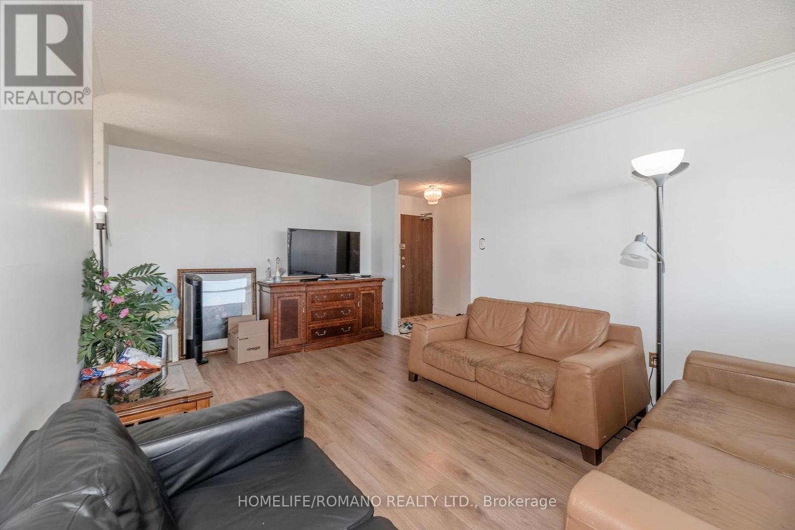 702 - 100 Antibes Drive, Toronto, Ontario  M2R 3N1 - Photo 6 - C12945636