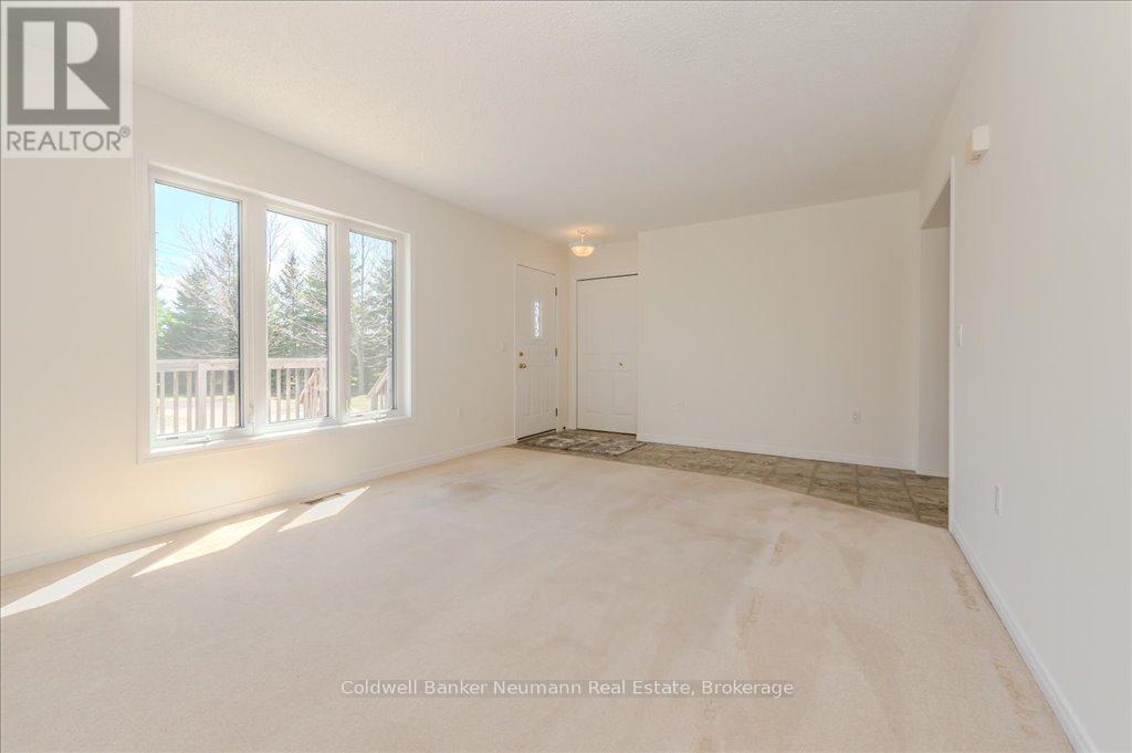 2540 Hespeler Road, Cambridge, Ontario  N3C 2V3 - Photo 25 - X12778392