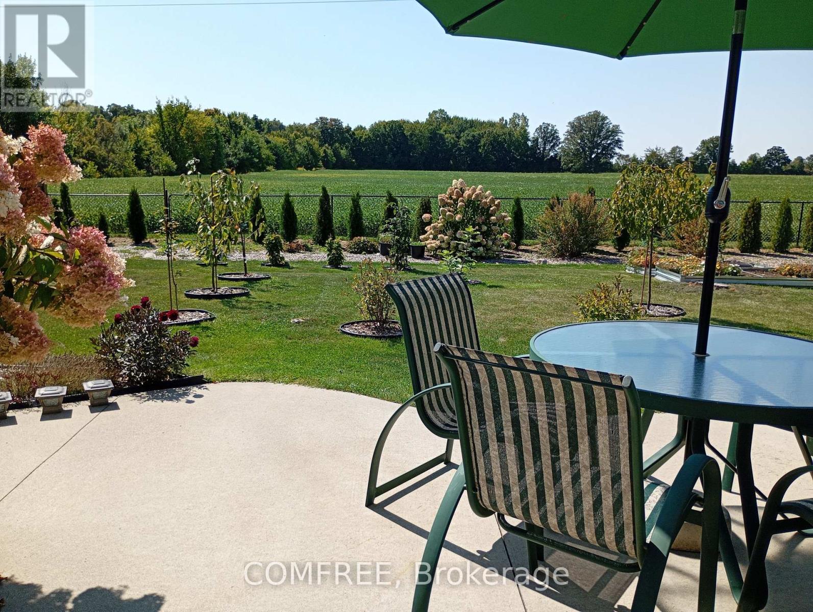 35 Tanya Drive, Southwest Middlesex, Ontario  N0L 1M0 - Photo 29 - X12940524