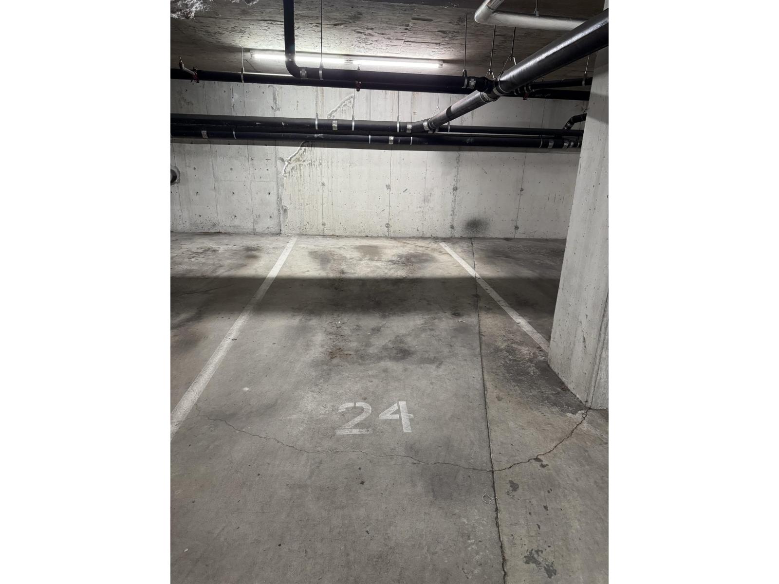 307 14960 102a Avenue, Surrey, British Columbia  V3R 6A3 - Photo 12 - R3105914