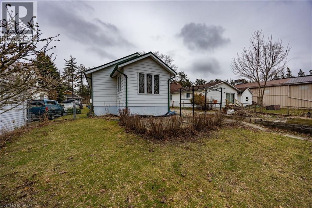 672 James Street, Delhi, Ontario  N4B 2C7 - Photo 2 - 40812463