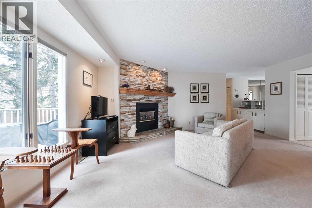 727 Lake Bonavista Drive Se, Calgary, Alberta  T2J 0M8 - Photo 15 - A2295162