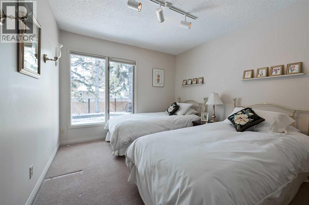 727 Lake Bonavista Drive Se, Calgary, Alberta  T2J 0M8 - Photo 22 - A2295162