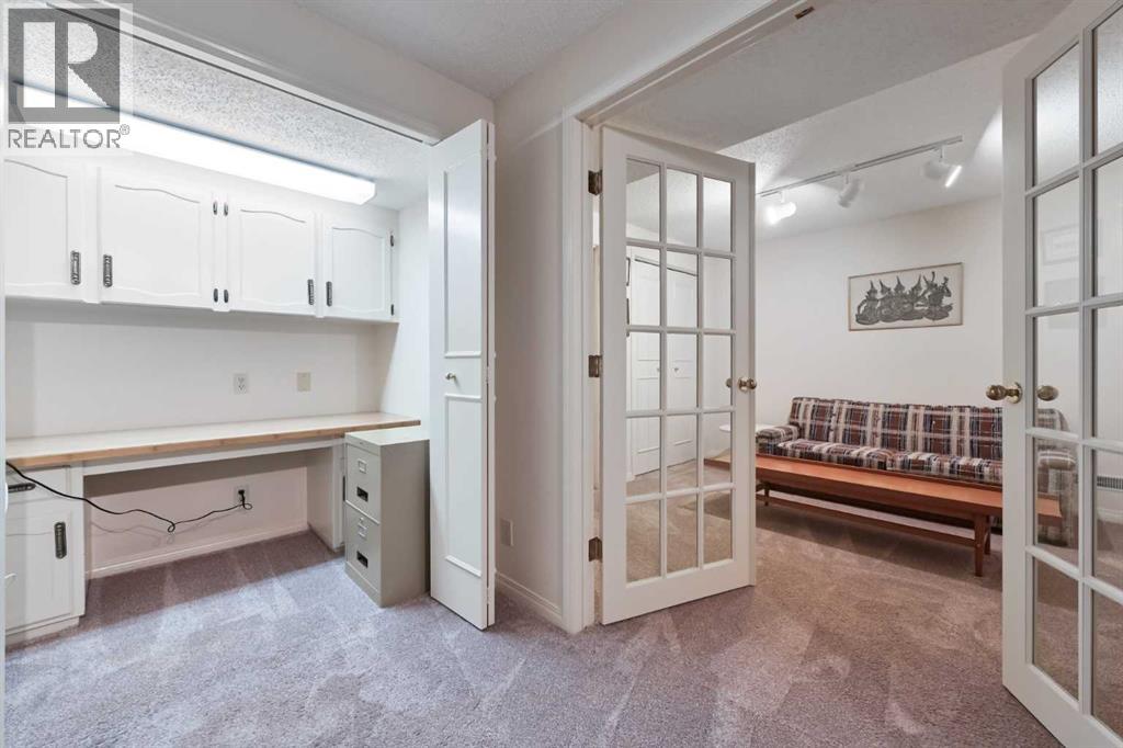 727 Lake Bonavista Drive Se, Calgary, Alberta  T2J 0M8 - Photo 33 - A2295162