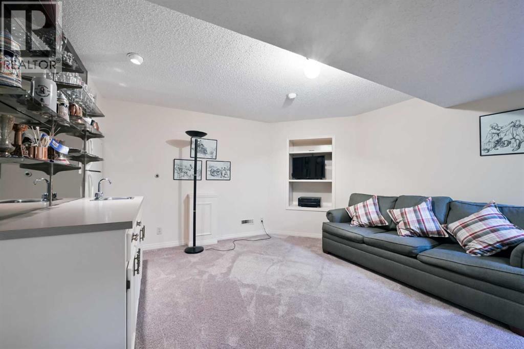 727 Lake Bonavista Drive Se, Calgary, Alberta  T2J 0M8 - Photo 29 - A2295162