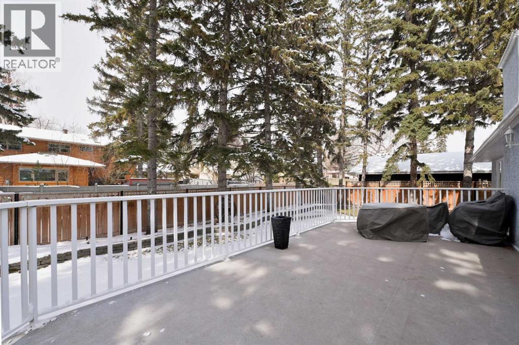 727 Lake Bonavista Drive Se, Calgary, Alberta  T2J 0M8 - Photo 37 - A2295162