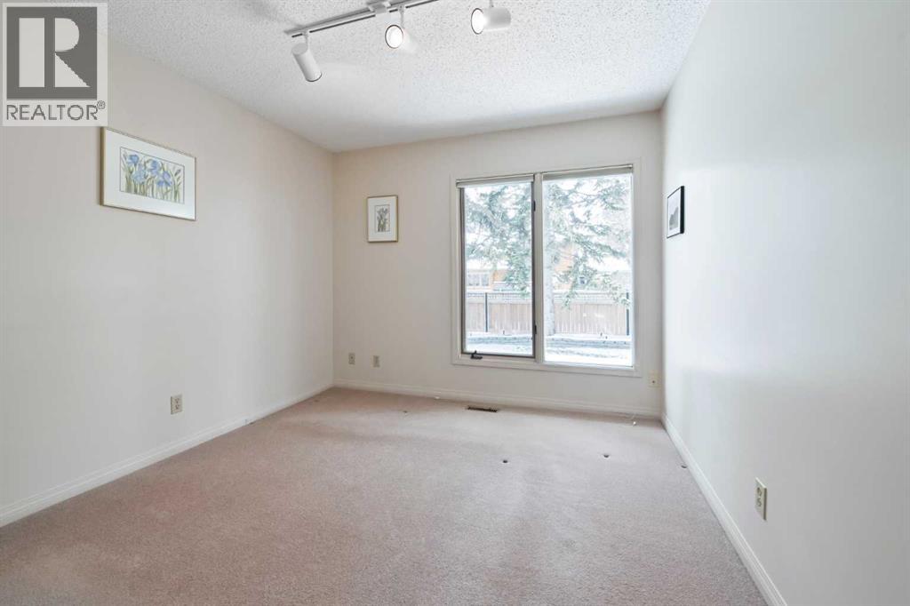 727 Lake Bonavista Drive Se, Calgary, Alberta  T2J 0M8 - Photo 23 - A2295162