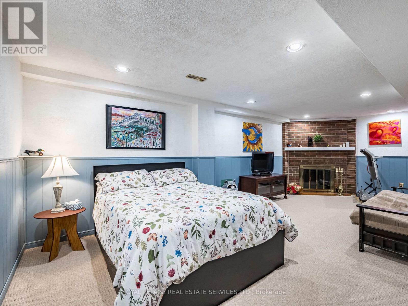 77 Martindale Crescent, Brampton, Ontario  L6X 2T8 - Photo 29 - W12425752