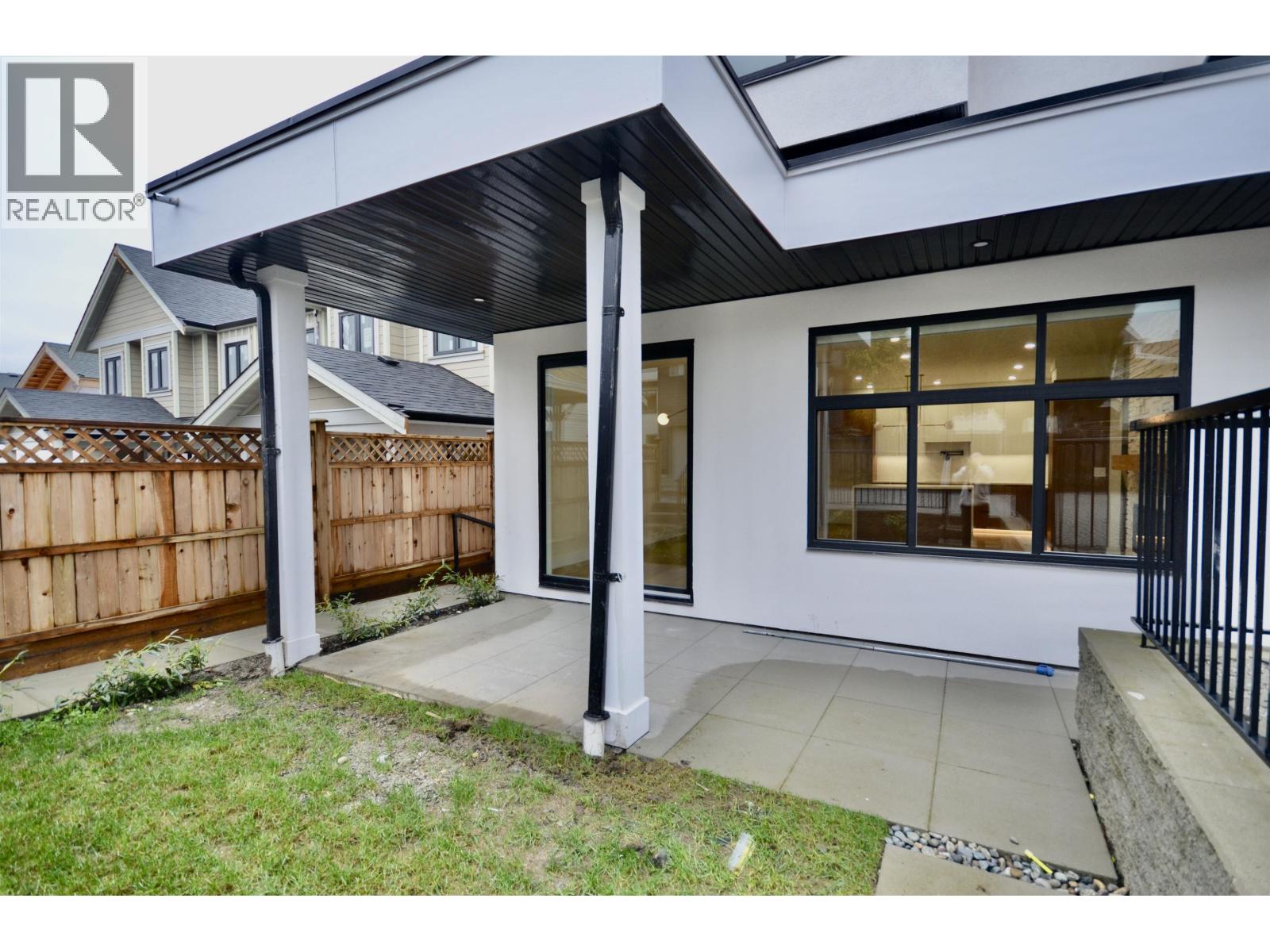 104 901 Edgar Avenue, Coquitlam, British Columbia  V3K 2K1 - Photo 7 - R3104739