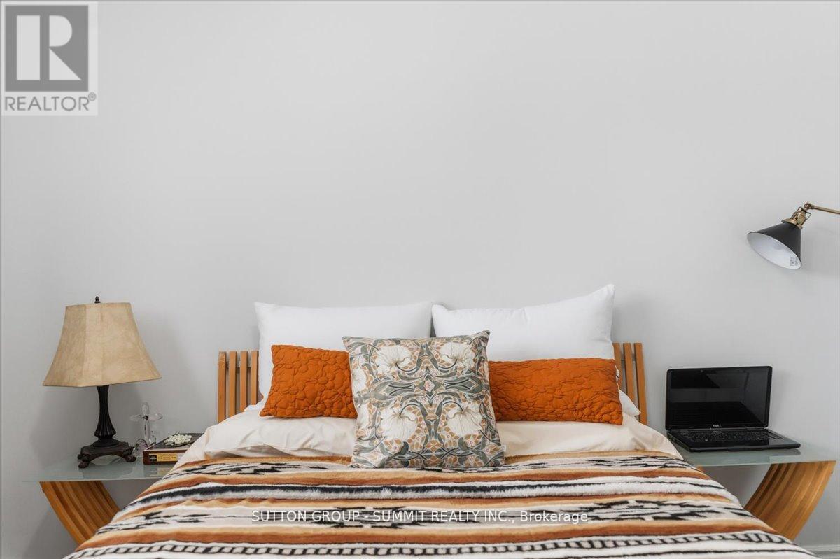 22 Oak Street, Welland, Ontario  L3C 2Z9 - Photo 9 - X12937458