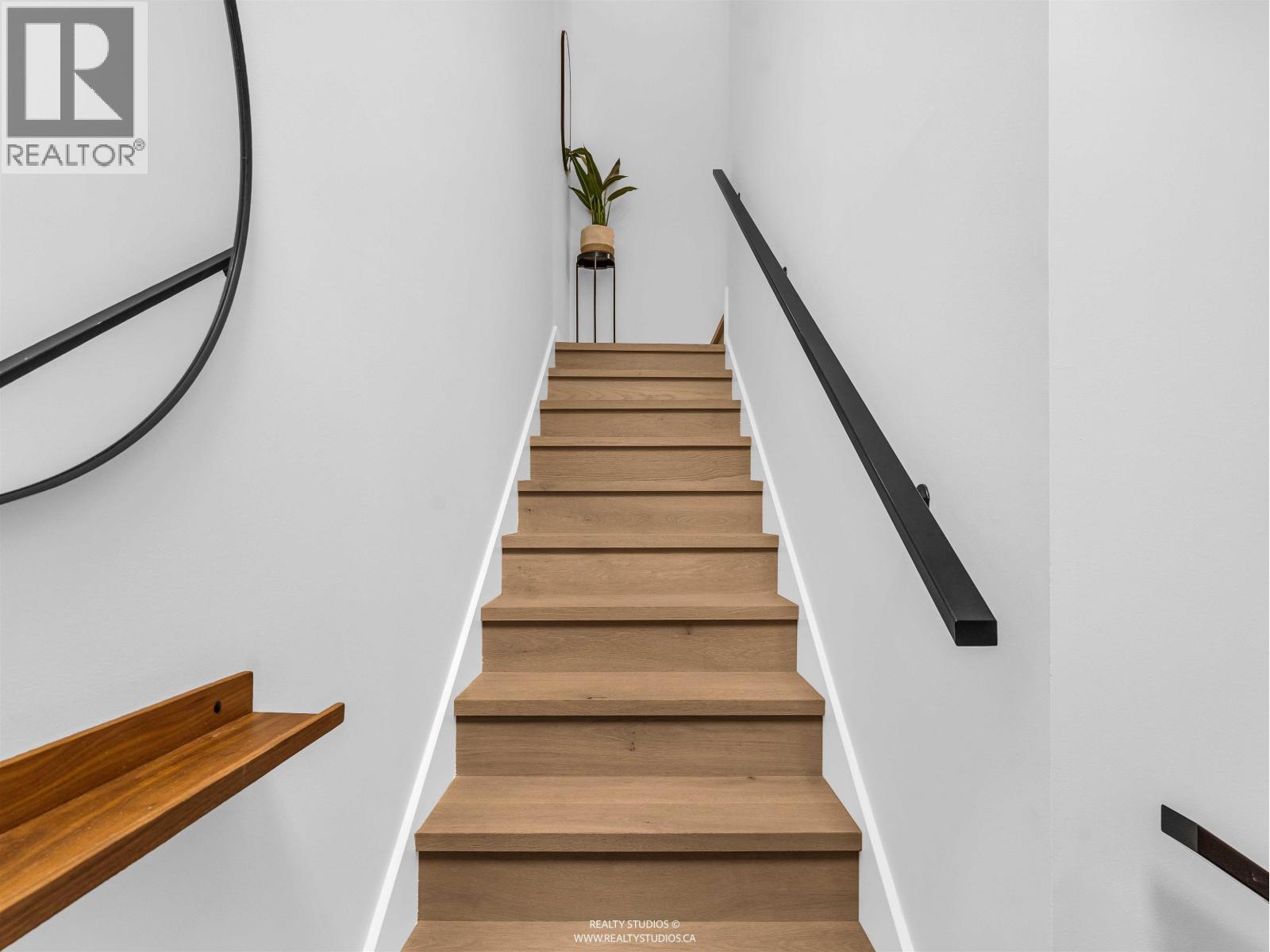 2168 Wall Street, Vancouver, British Columbia  V5L 1B5 - Photo 18 - R3105900