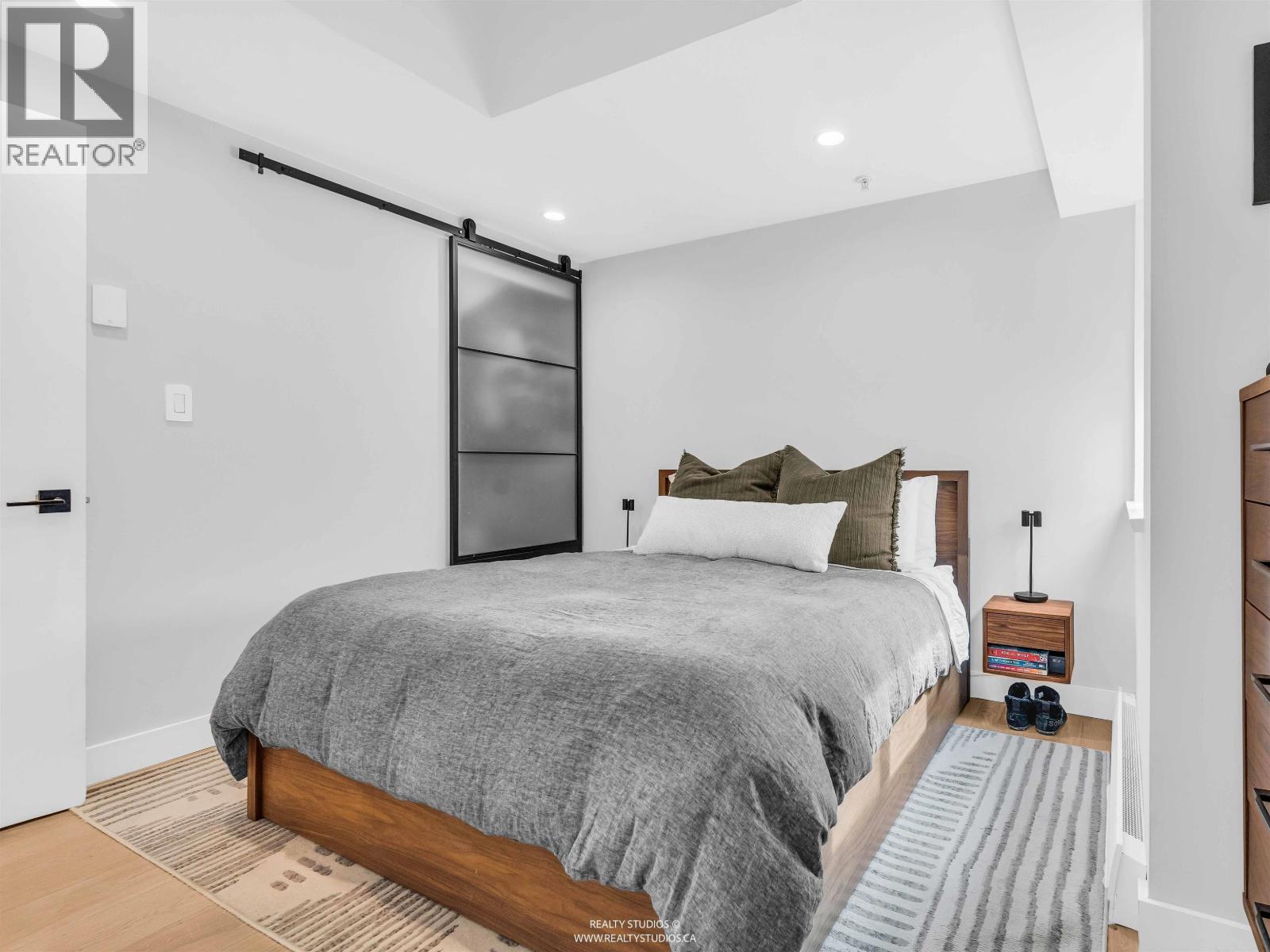 2168 Wall Street, Vancouver, British Columbia  V5L 1B5 - Photo 25 - R3105900