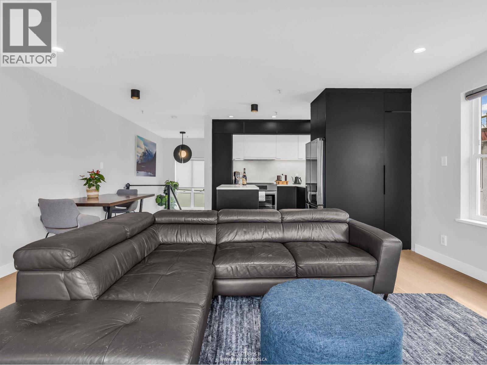 2168 Wall Street, Vancouver, British Columbia  V5L 1B5 - Photo 9 - R3105900