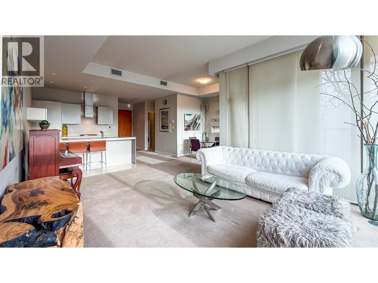 102 5199 Brighouse Way, Richmond, British Columbia  V7C 0A7 - Photo 2 - R3105907