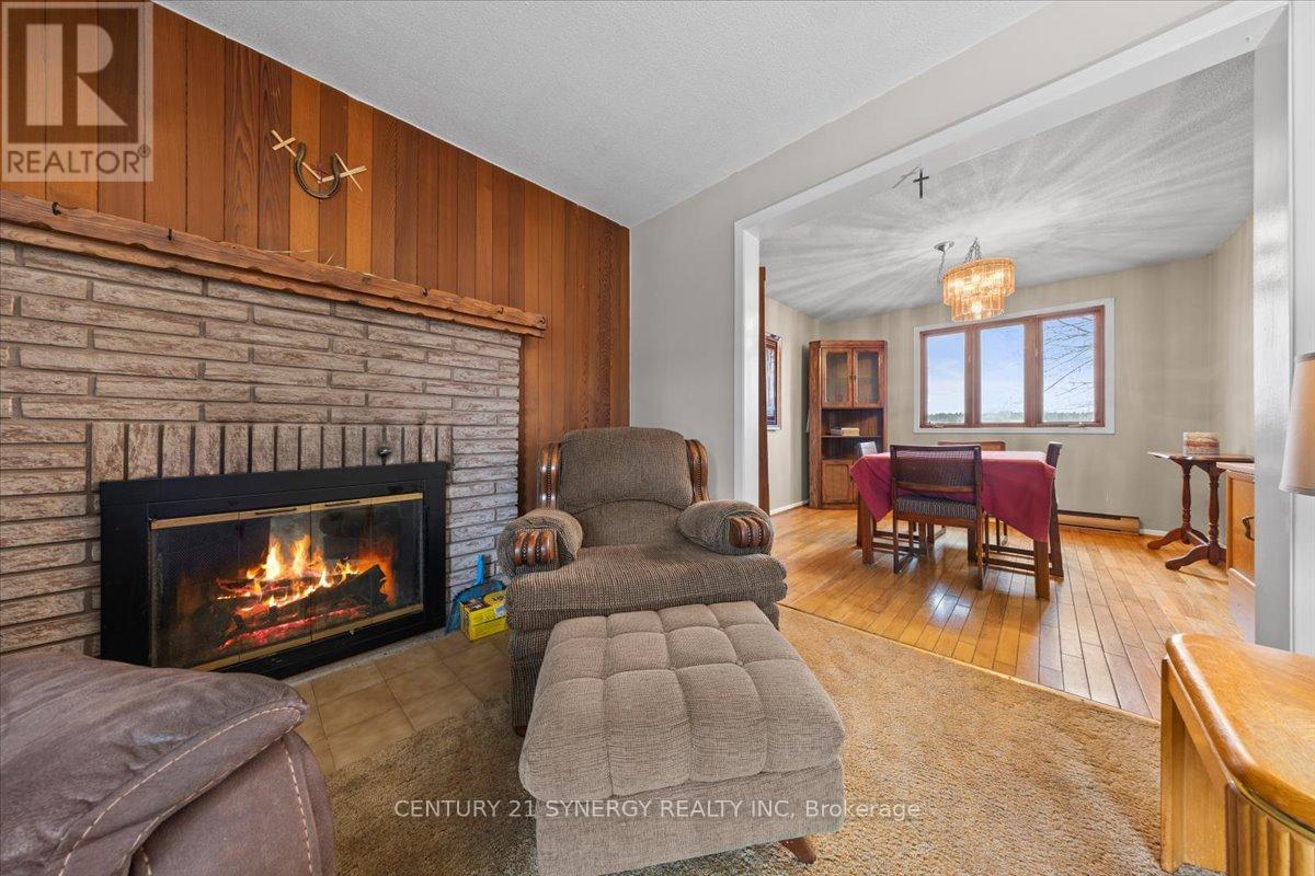 59 Seguinbourg Street, The Nation, Ontario  K0A 1M0 - Photo 5 - X12946492