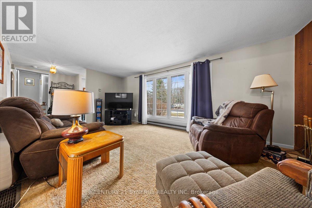 59 Seguinbourg Street, The Nation, Ontario  K0A 1M0 - Photo 6 - X12946492