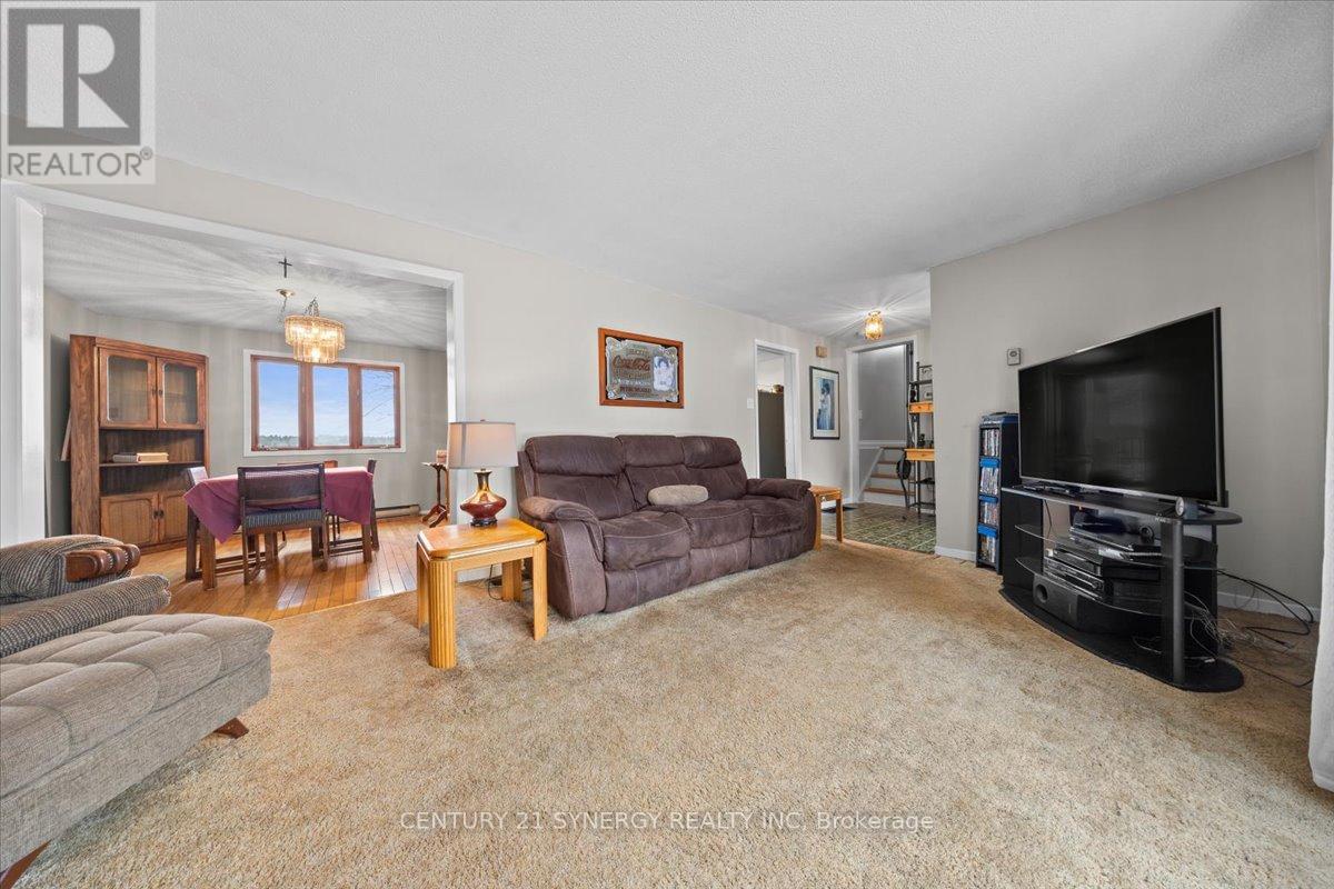 59 Seguinbourg Street, The Nation, Ontario  K0A 1M0 - Photo 7 - X12946492