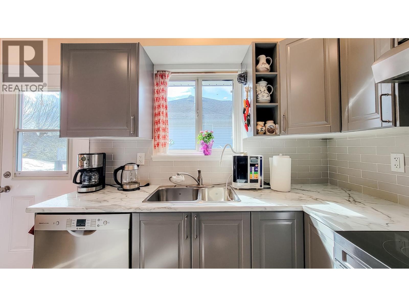 11645 195a Street, Pitt Meadows, British Columbia  V3Y 1G3 - Photo 15 - R3105916