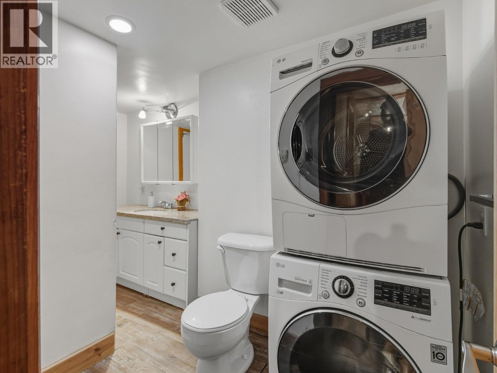 9539 Emerald Drive, Whistler, British Columbia  V8E 0G5 - Photo 30 - R3105926