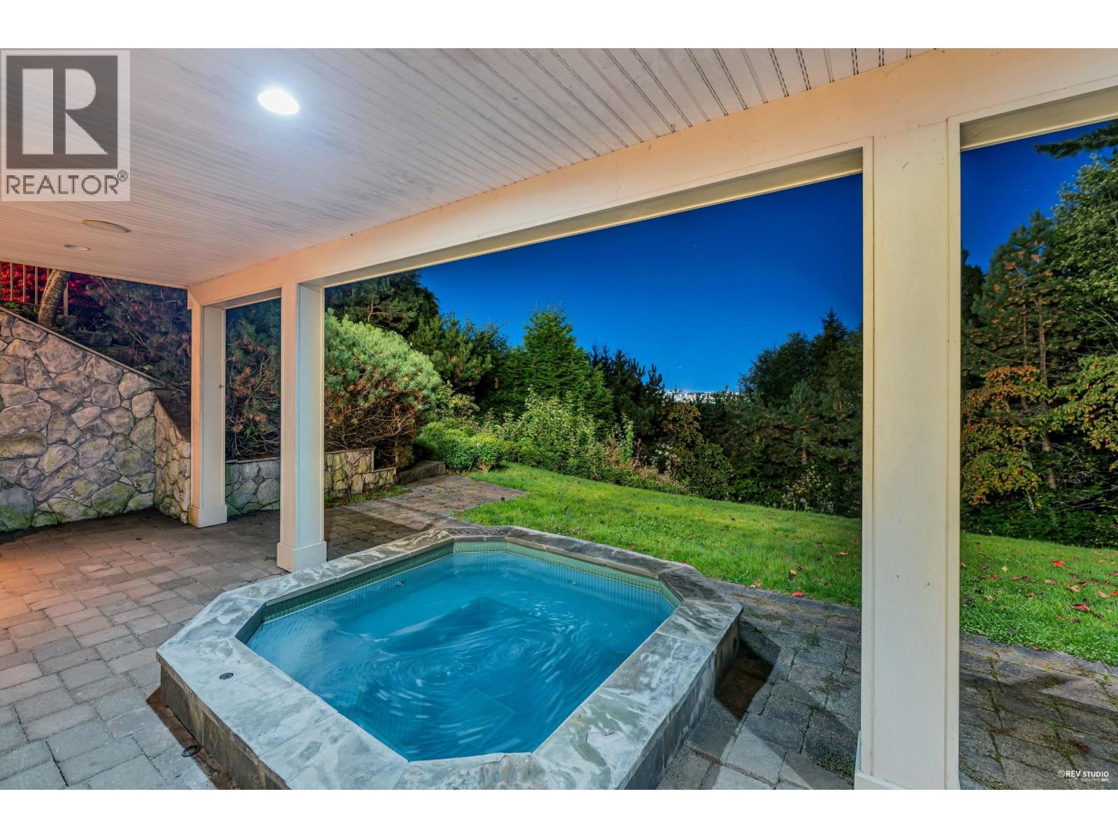 2398 Constantine Place, West Vancouver, British Columbia  V7S 3H7 - Photo 36 - R3105927