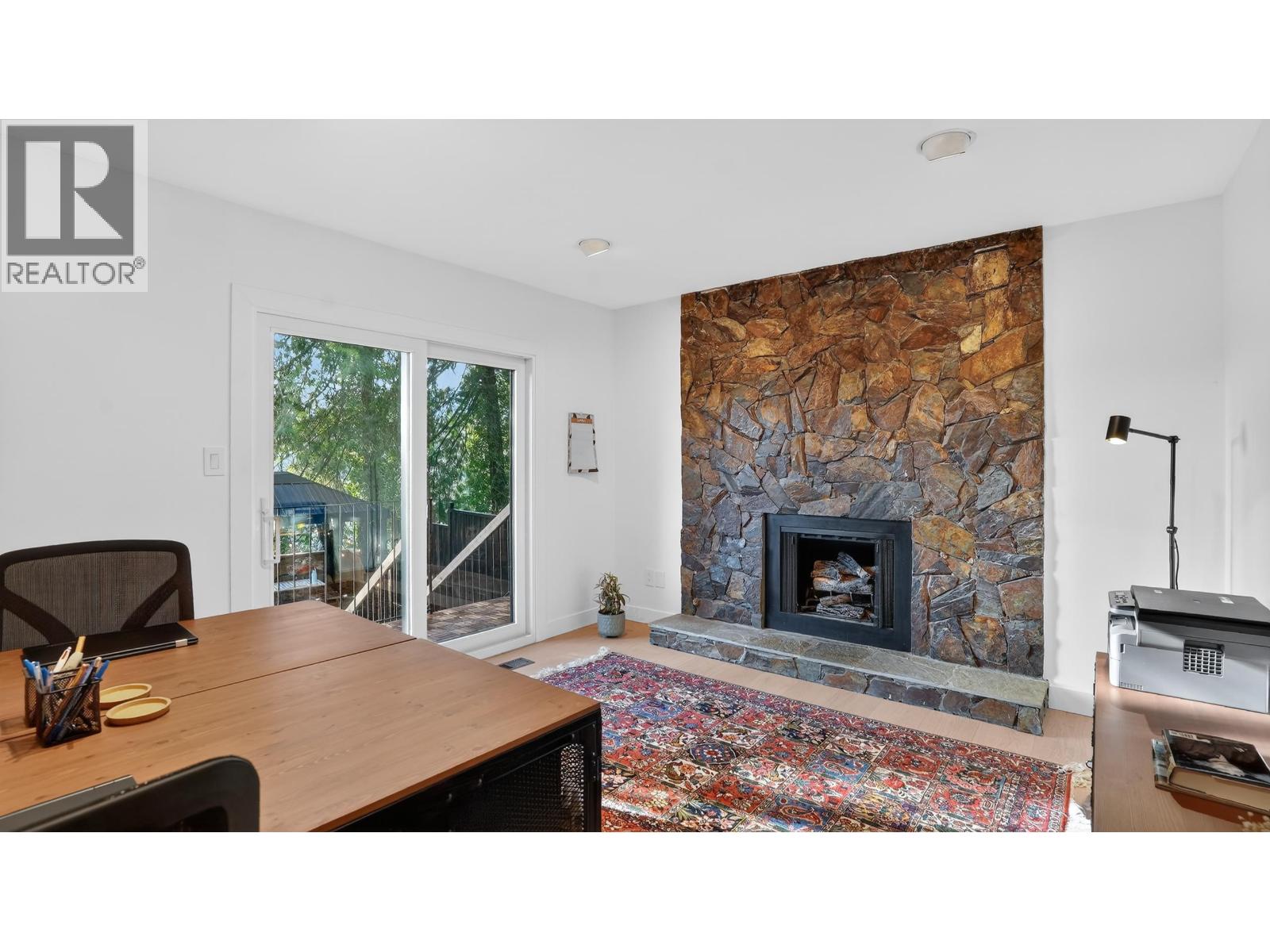 2221 Bowser Avenue, North Vancouver, British Columbia  V7P 2Z1 - Photo 20 - R3105960