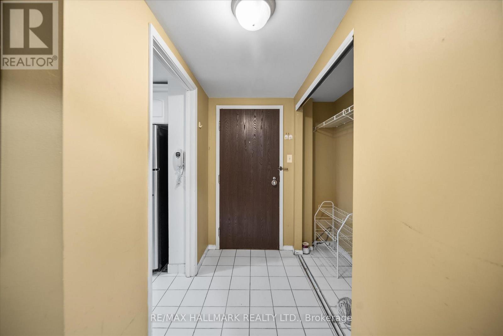 703 - 717 Bay Street, Toronto, Ontario  M5G 2J9 - Photo 10 - C12946500