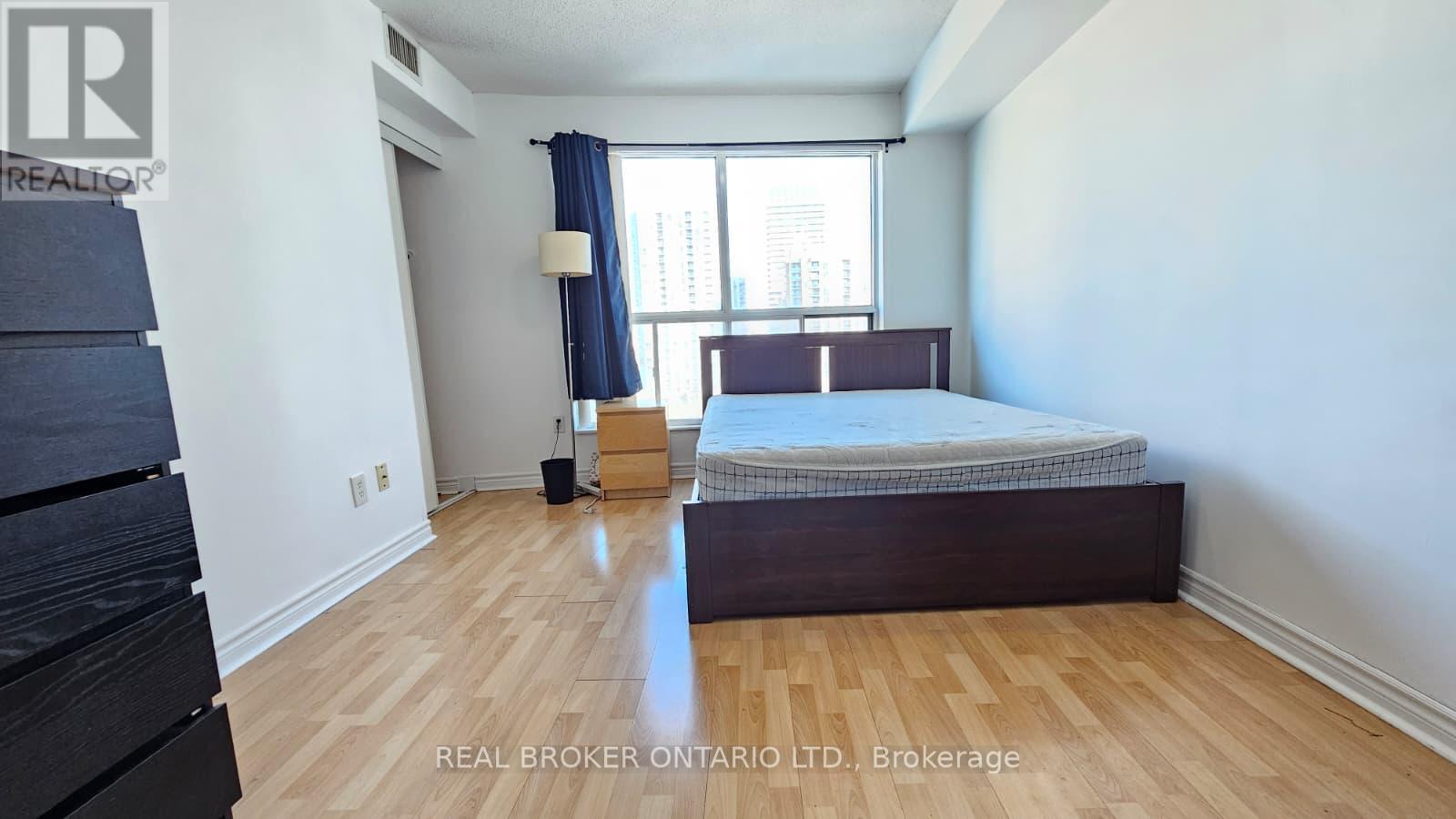 1516 - 7 Lorraine Drive, Toronto, Ontario  M2N 7H2 - Photo 14 - C12946524