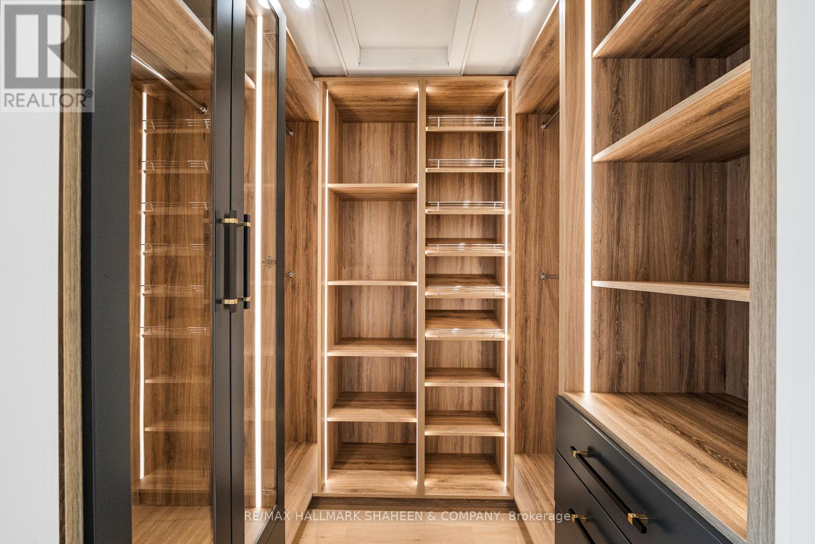 199 Arlington Avenue, Toronto, Ontario  M6C 2Z4 - Photo 23 - C12946548