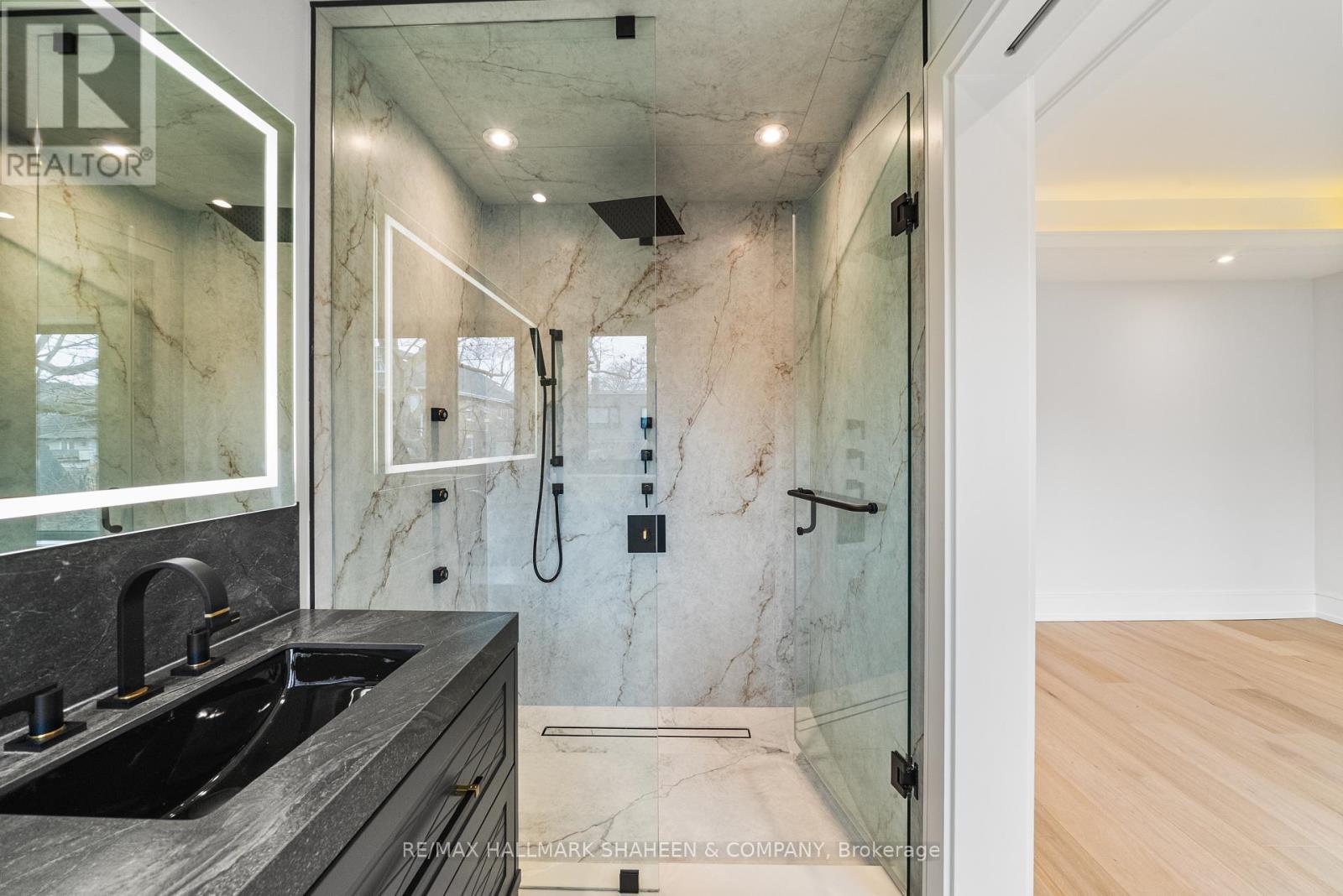 199 Arlington Avenue, Toronto, Ontario  M6C 2Z4 - Photo 28 - C12946548