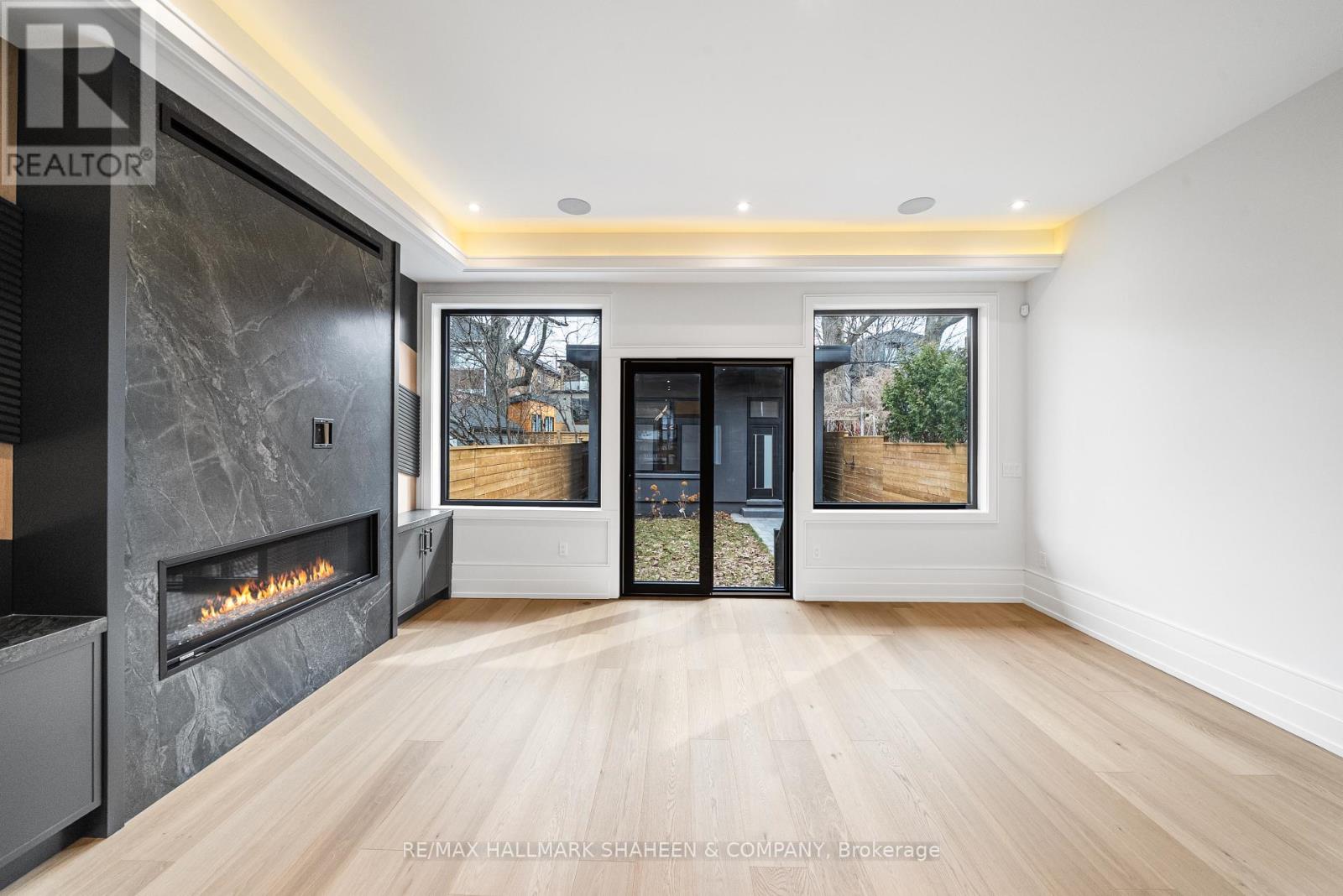 199 Arlington Avenue, Toronto, Ontario  M6C 2Z4 - Photo 7 - C12946548