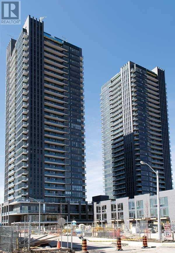 2005 - 2 SONIC WAY, Toronto, Ontario