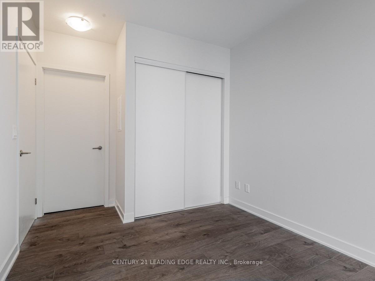 2005 - 2 Sonic Way, Toronto, Ontario  M3C 0P2 - Photo 12 - C12946550