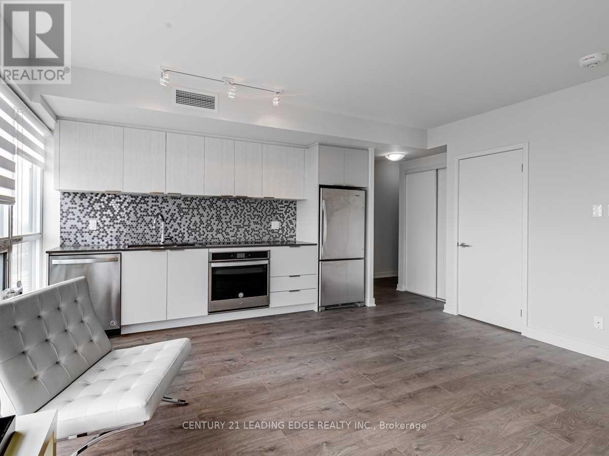 2005 - 2 Sonic Way, Toronto, Ontario  M3C 0P2 - Photo 9 - C12946550