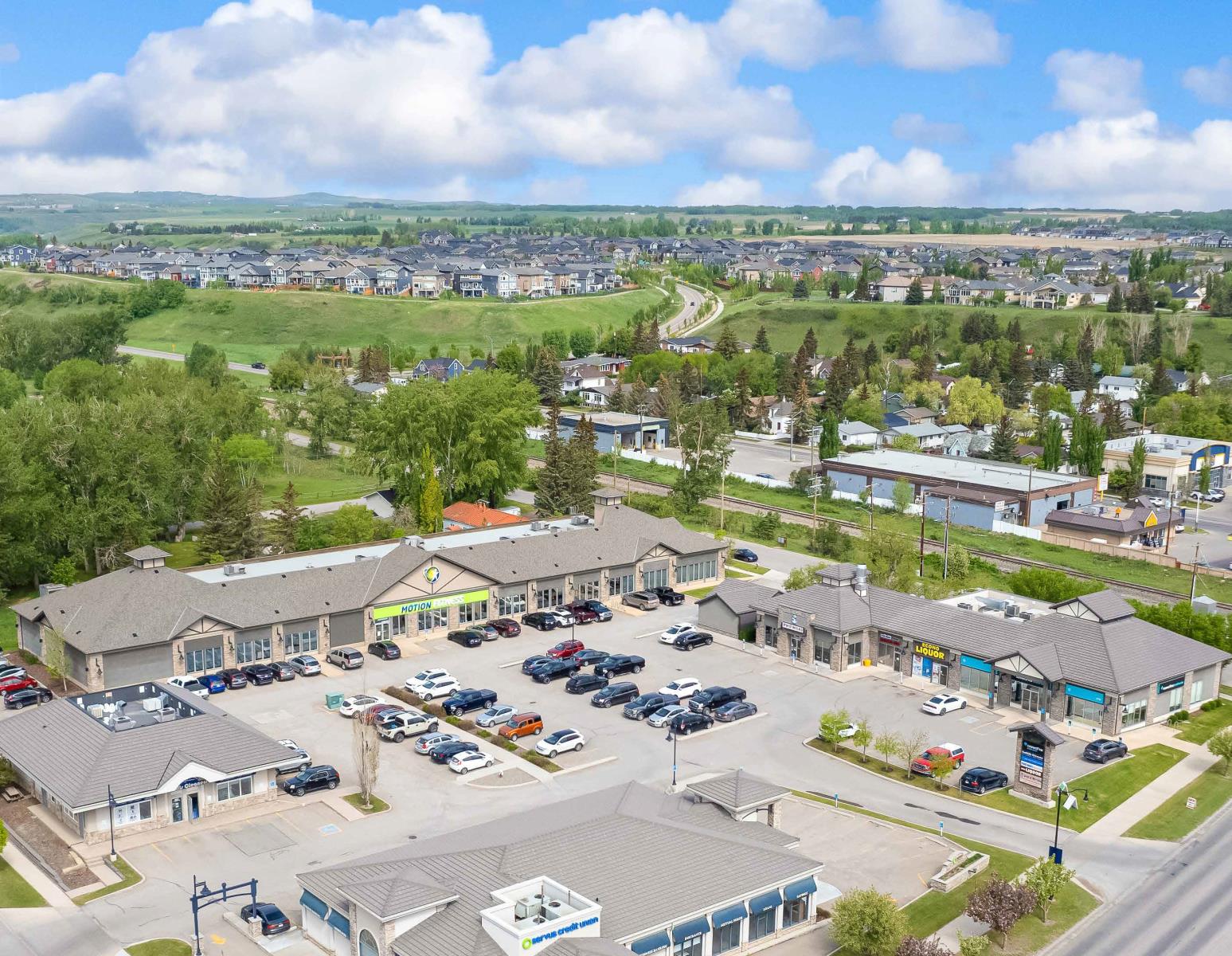 71  Riverside Dr, Okotoks, Alberta